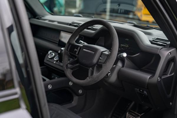 Land Rover Defender 110 V8 2021