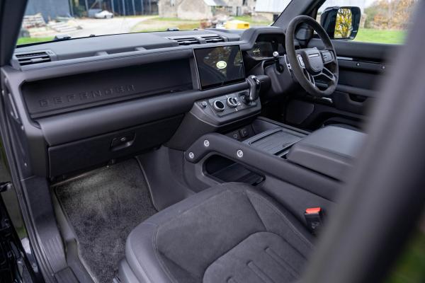 Land Rover Defender 90 V8 2021