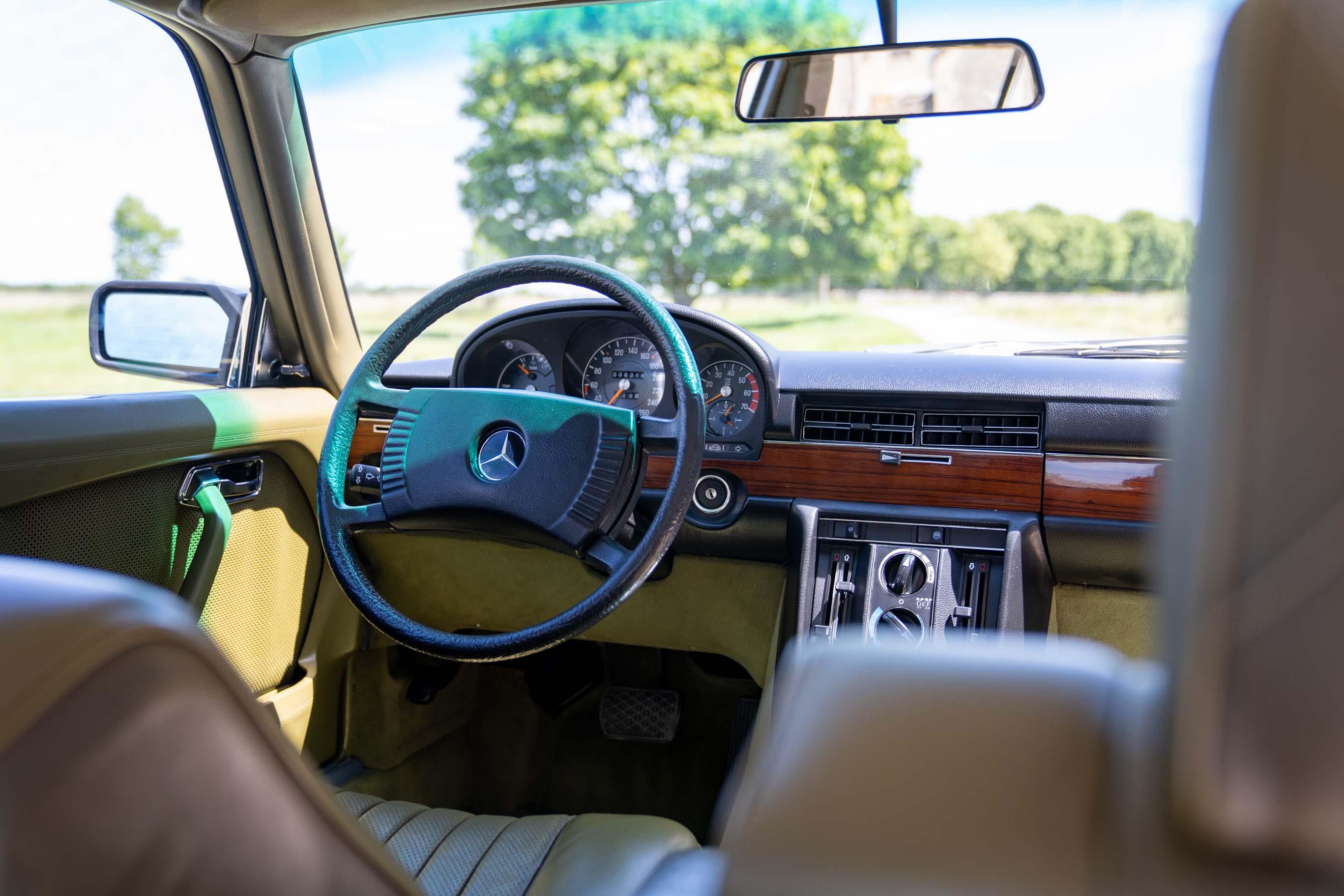 Mercedes 450 SEL 6.9 1976